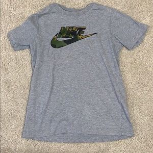 Nike boys T-shirt